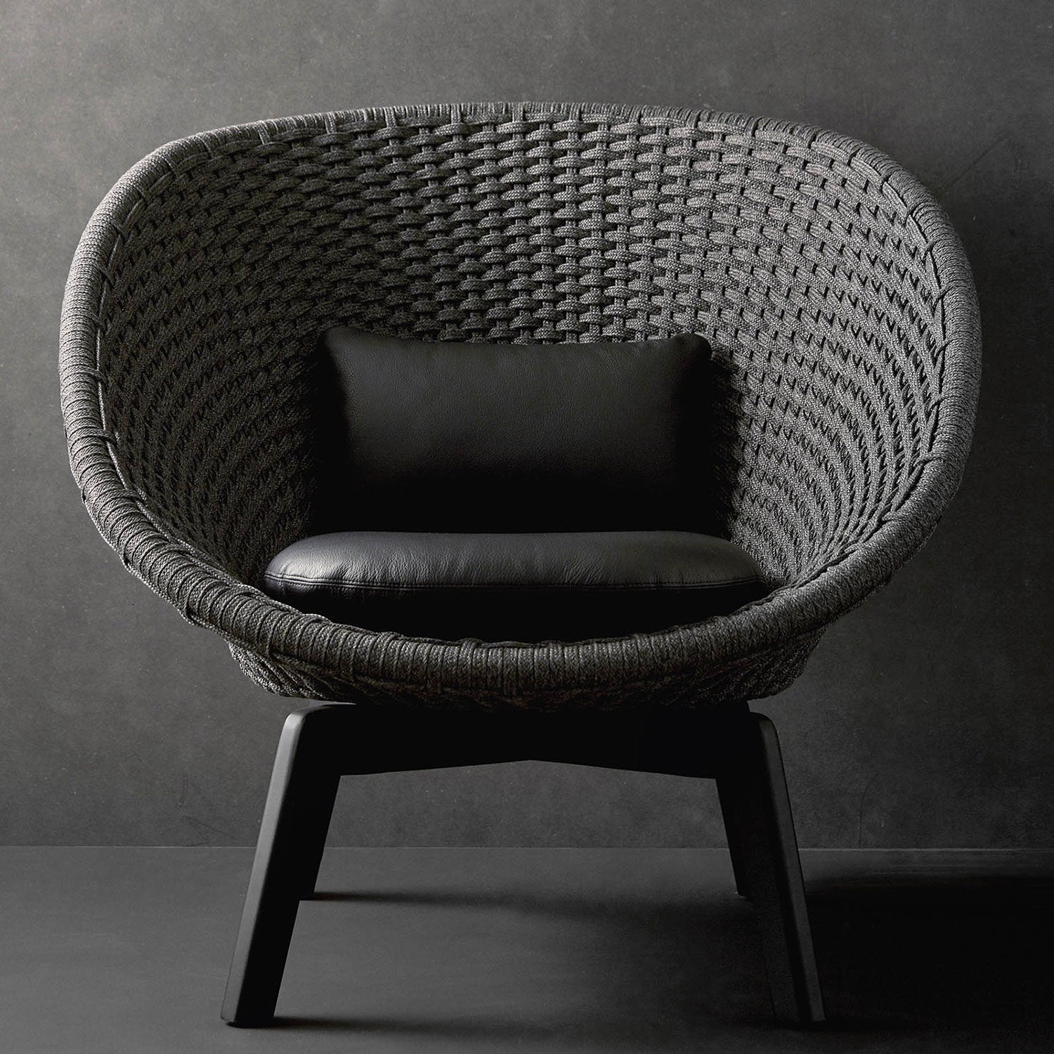 Peacock Loungestol Sort 