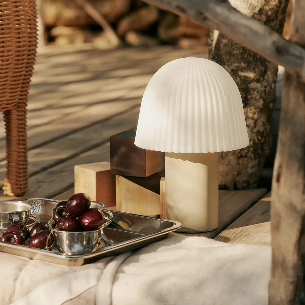 Frill Transportabel lampe Cashmere/White