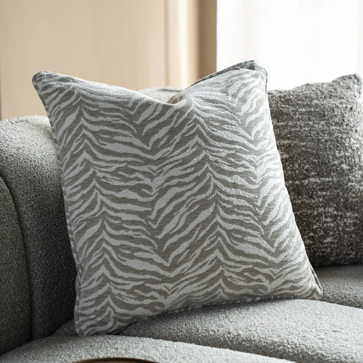 Pyntepude Tigra Beige 45x45 cm