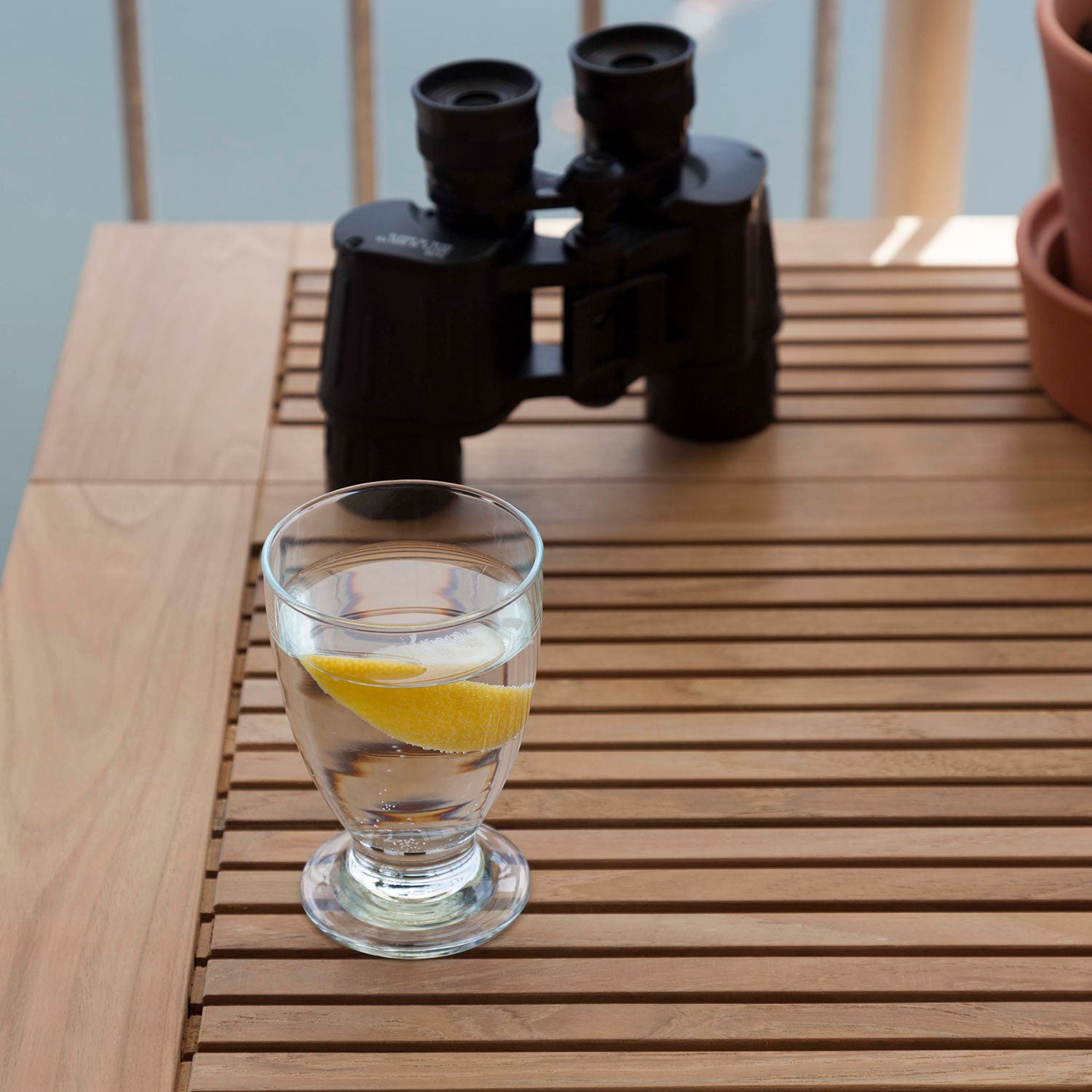 Butterfly 65x130 cm balkon bord teak