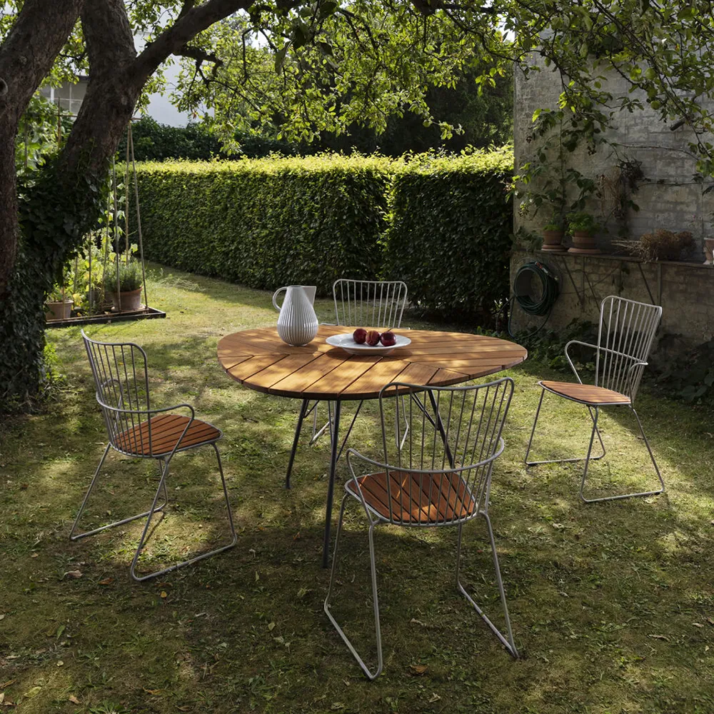 Leaf spisebord 146x146 cm aluminium/bambus