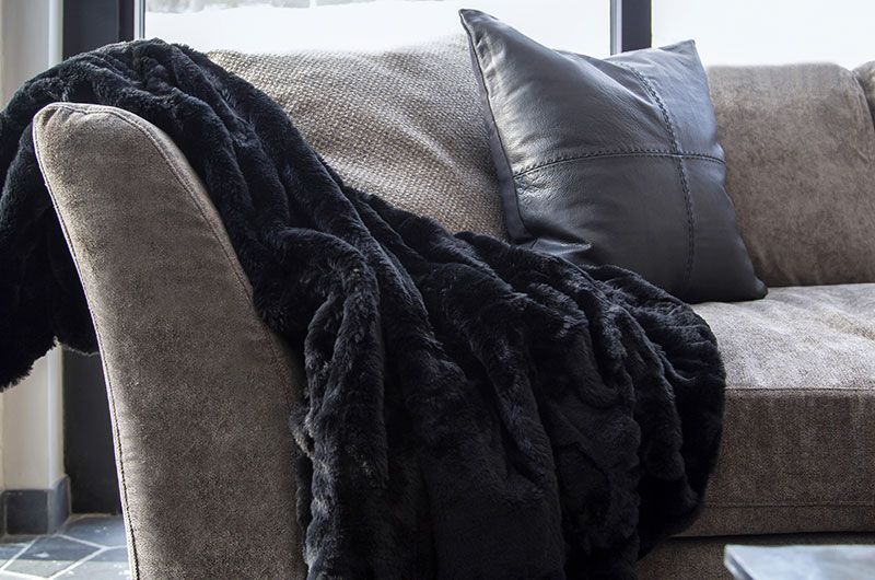 Pudebetræk Celine Black 50x50 cm Artwood