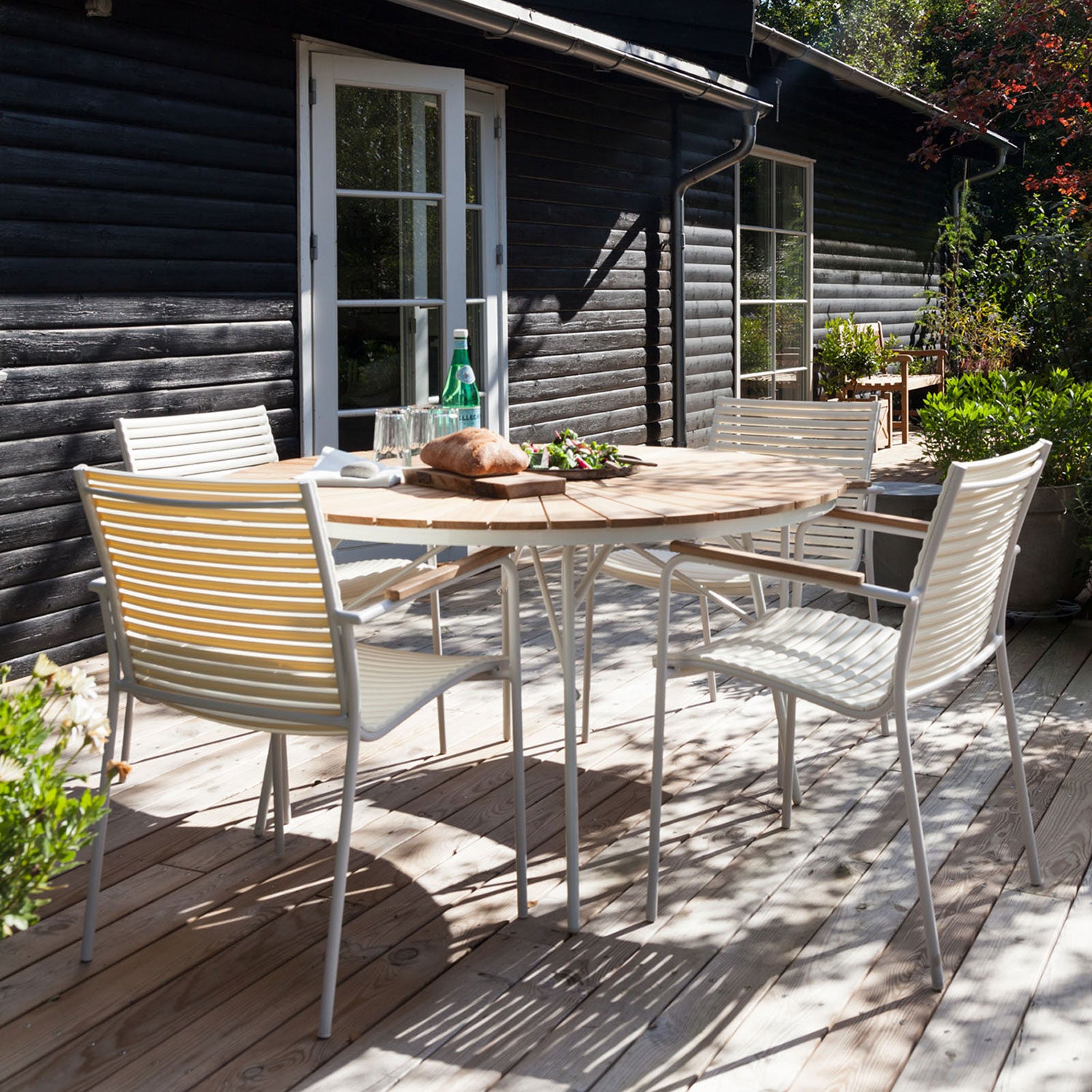 Hard & Ellen 110 cm havebord hvid 