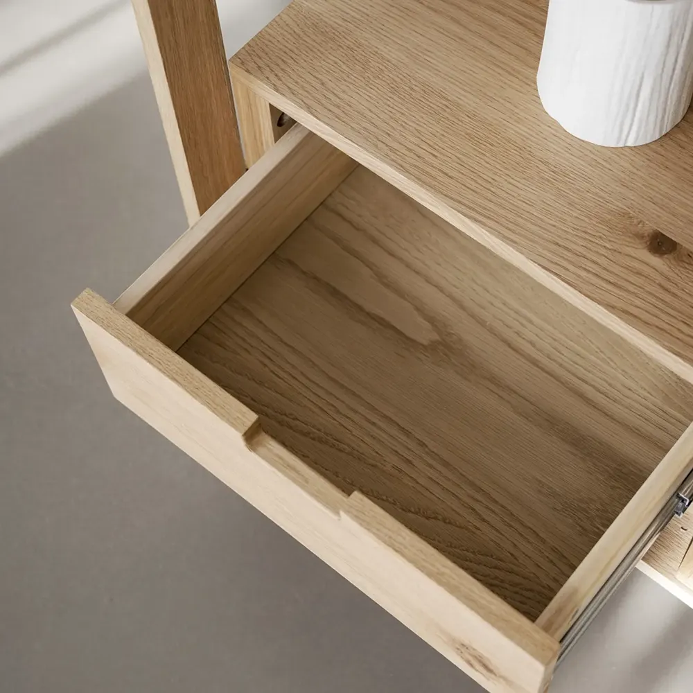 Hazelton vitrineskab eg