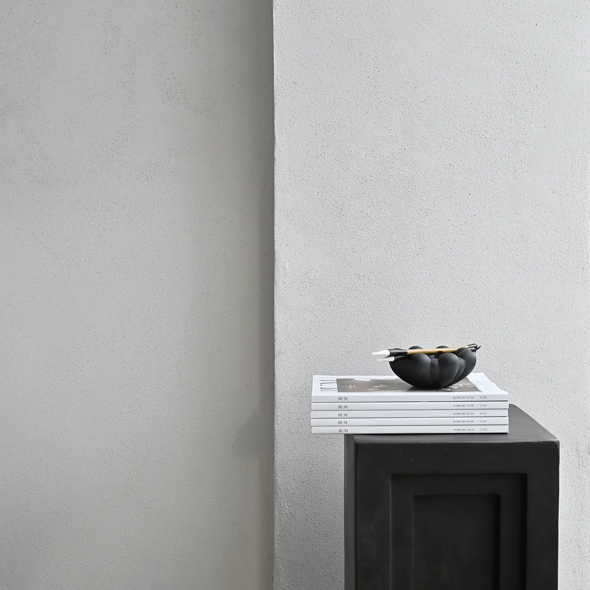 Håndlavet Dekorationsskål Bloom Black Ø 15,5 cm