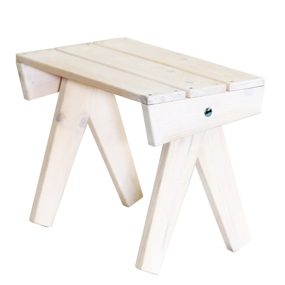 Granny sidebord i hvidolieret fyrretræ