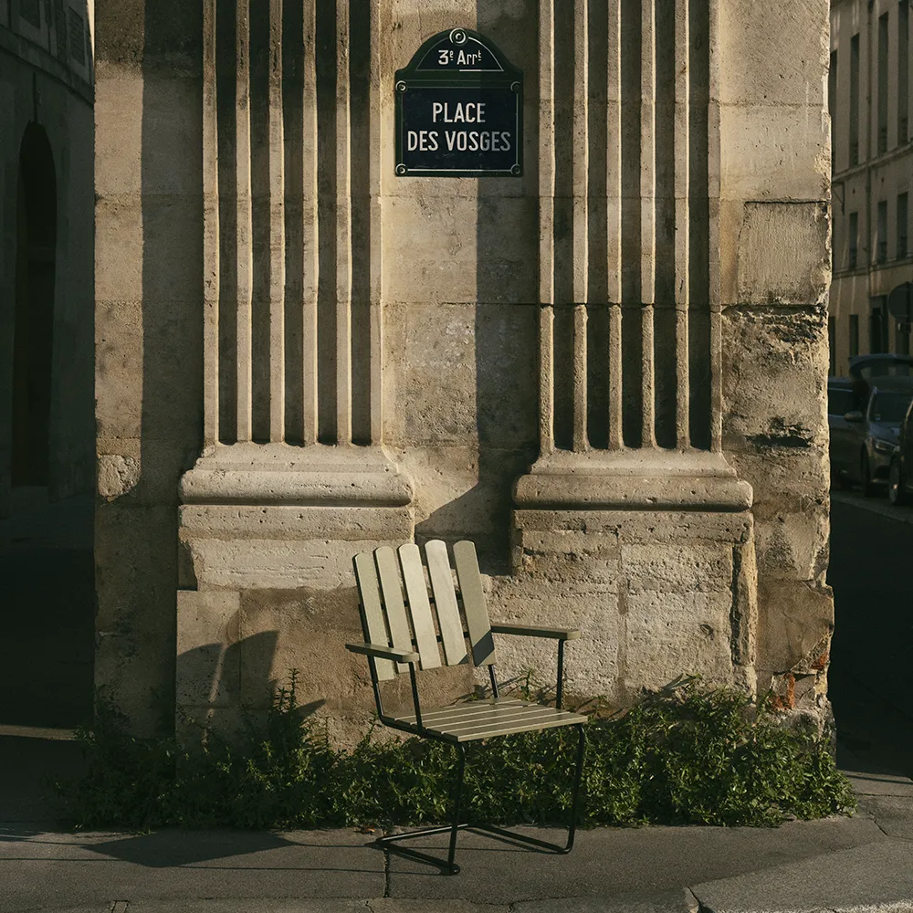 A2 Lænestol grønlakeret eg / sort stel