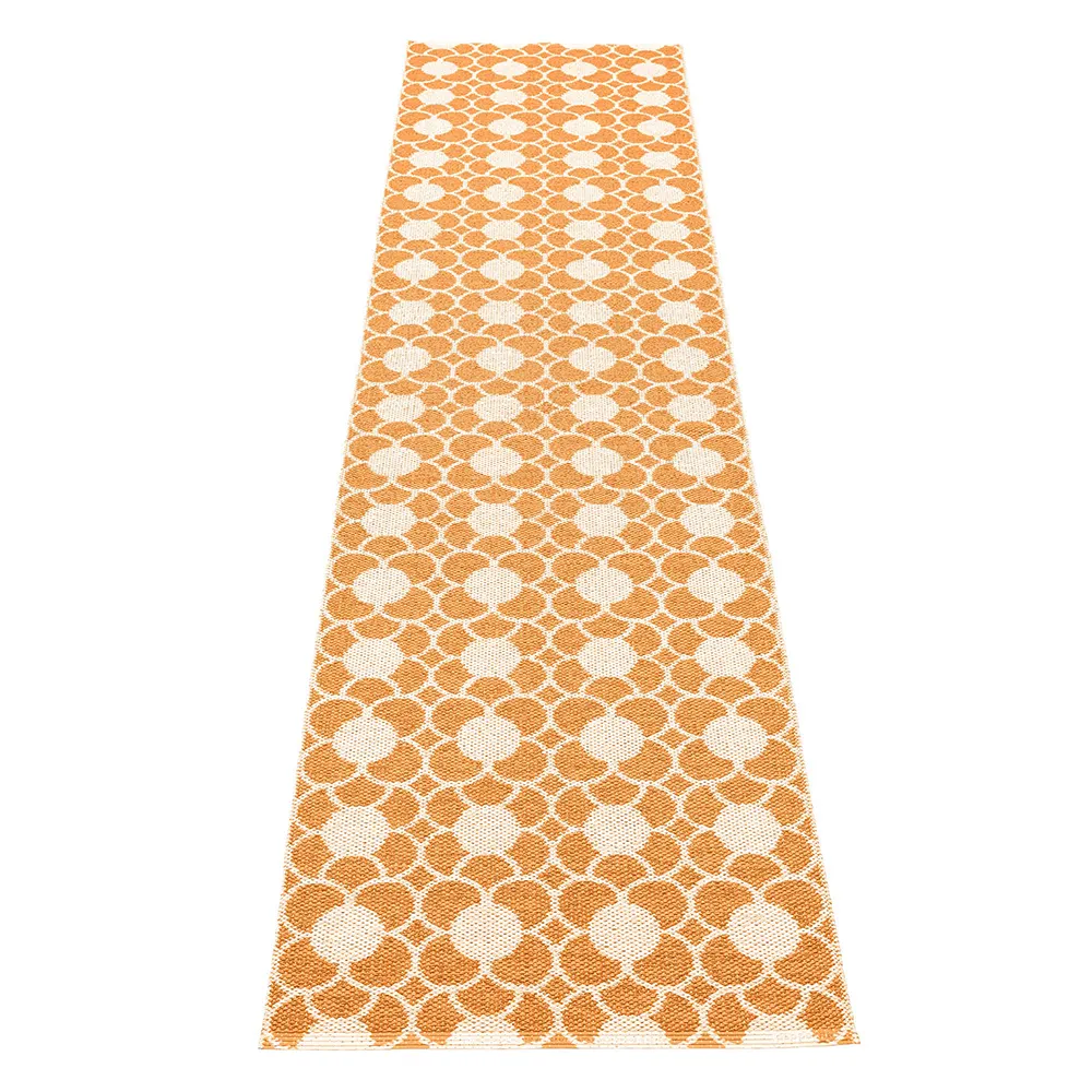 Pappelina, Anya tæppe Pale Orange/Vanilla 70 x 300 cm