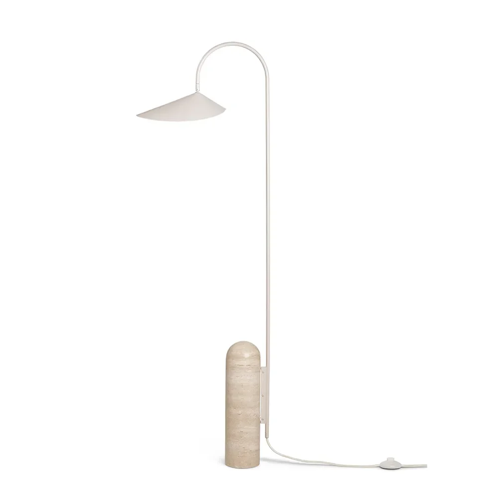 Ferm Living, Justerbar Gulvlampe med Travertinfod Arum Cashmere
