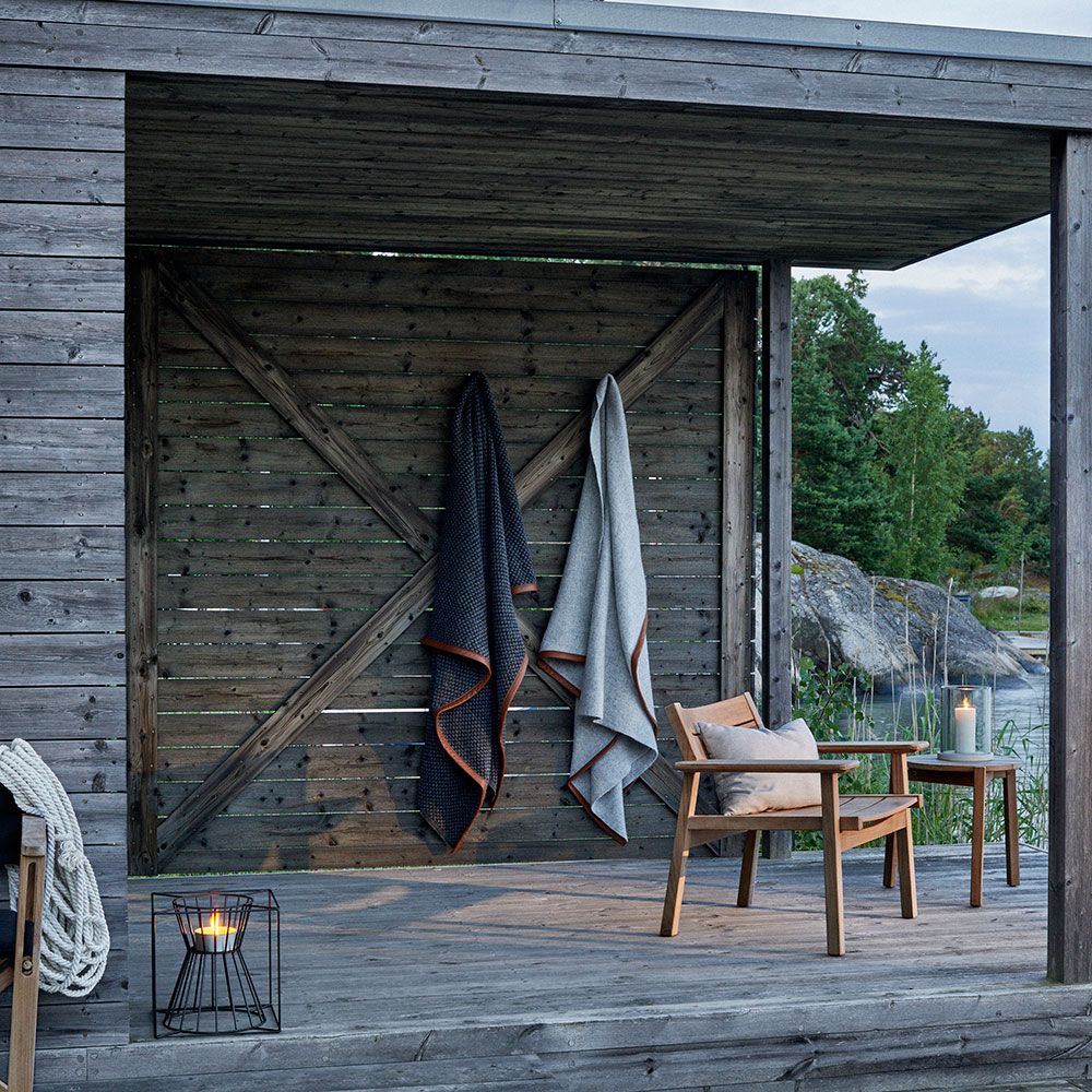 Djurö Sofabord 79 cm Teak Skargaarden