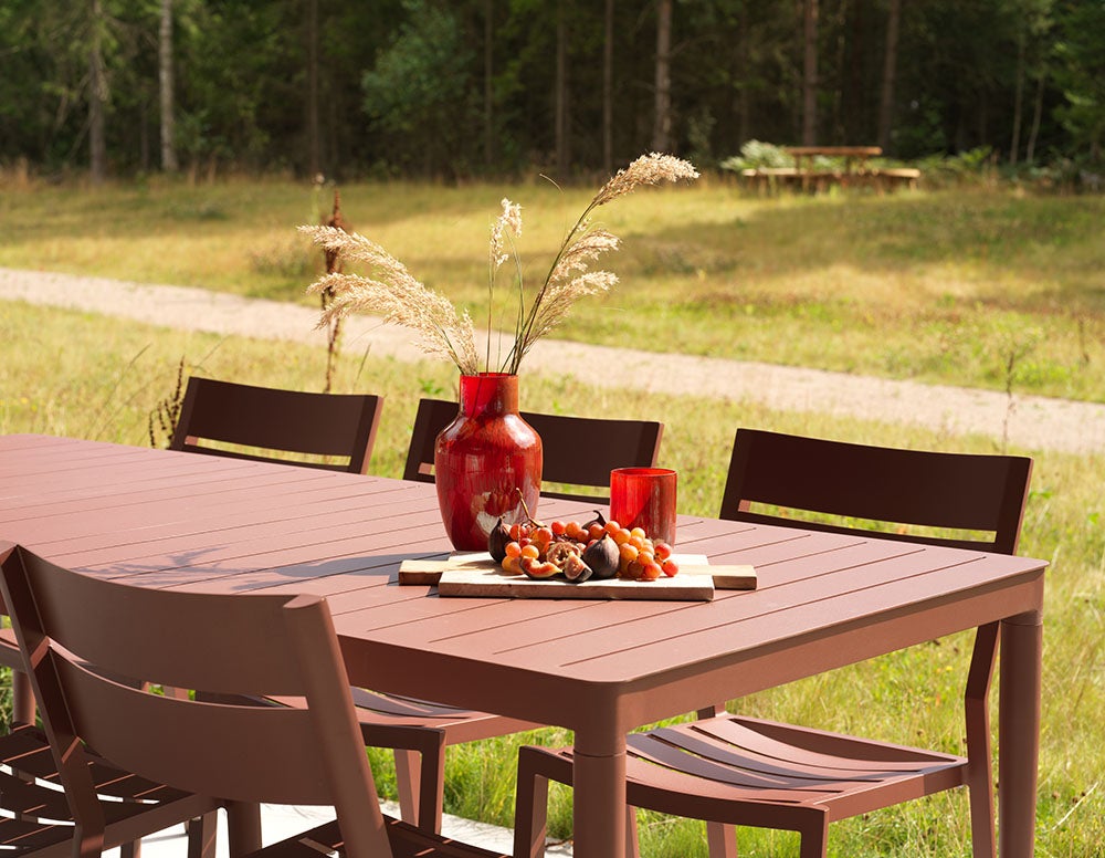 Bigby spisebord 76x76 cm Zin Red