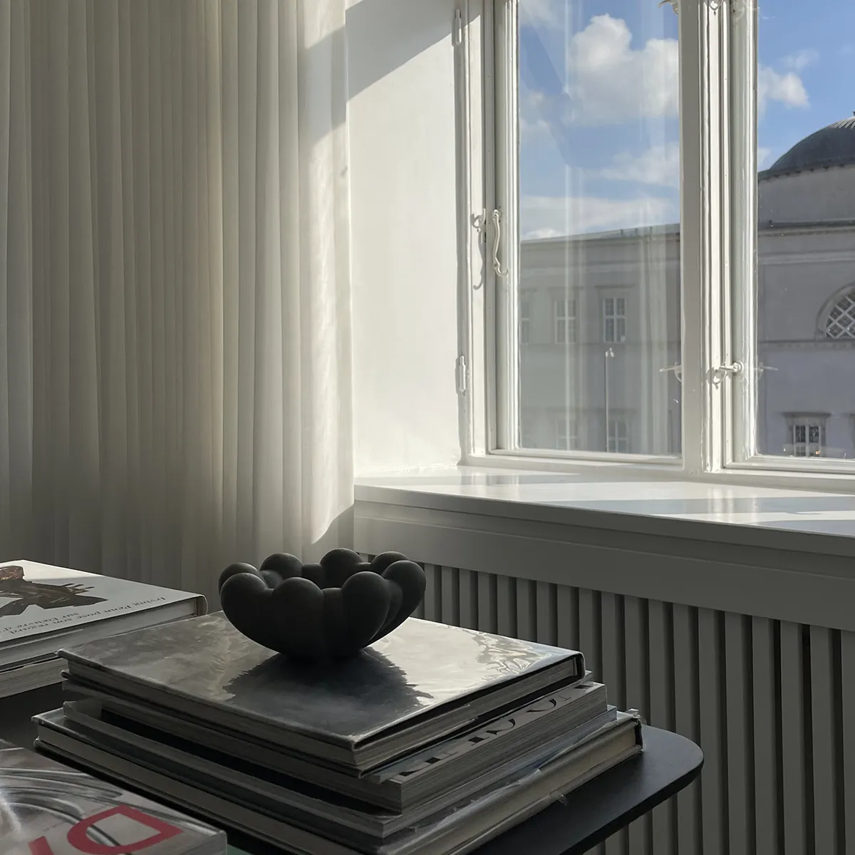 Håndlavet Dekorationsskål Bloom Dark Grey Ø 15,5 cm