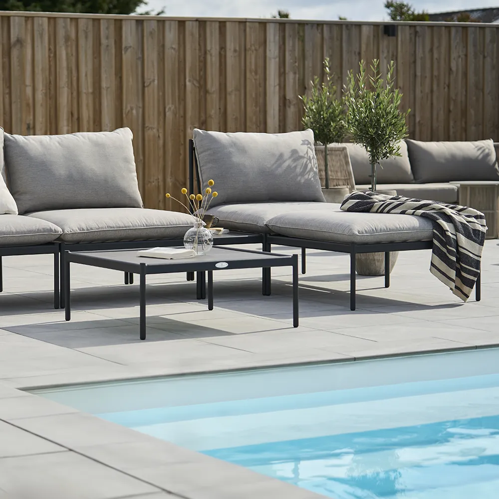 Bolmsö Ottoman Sort