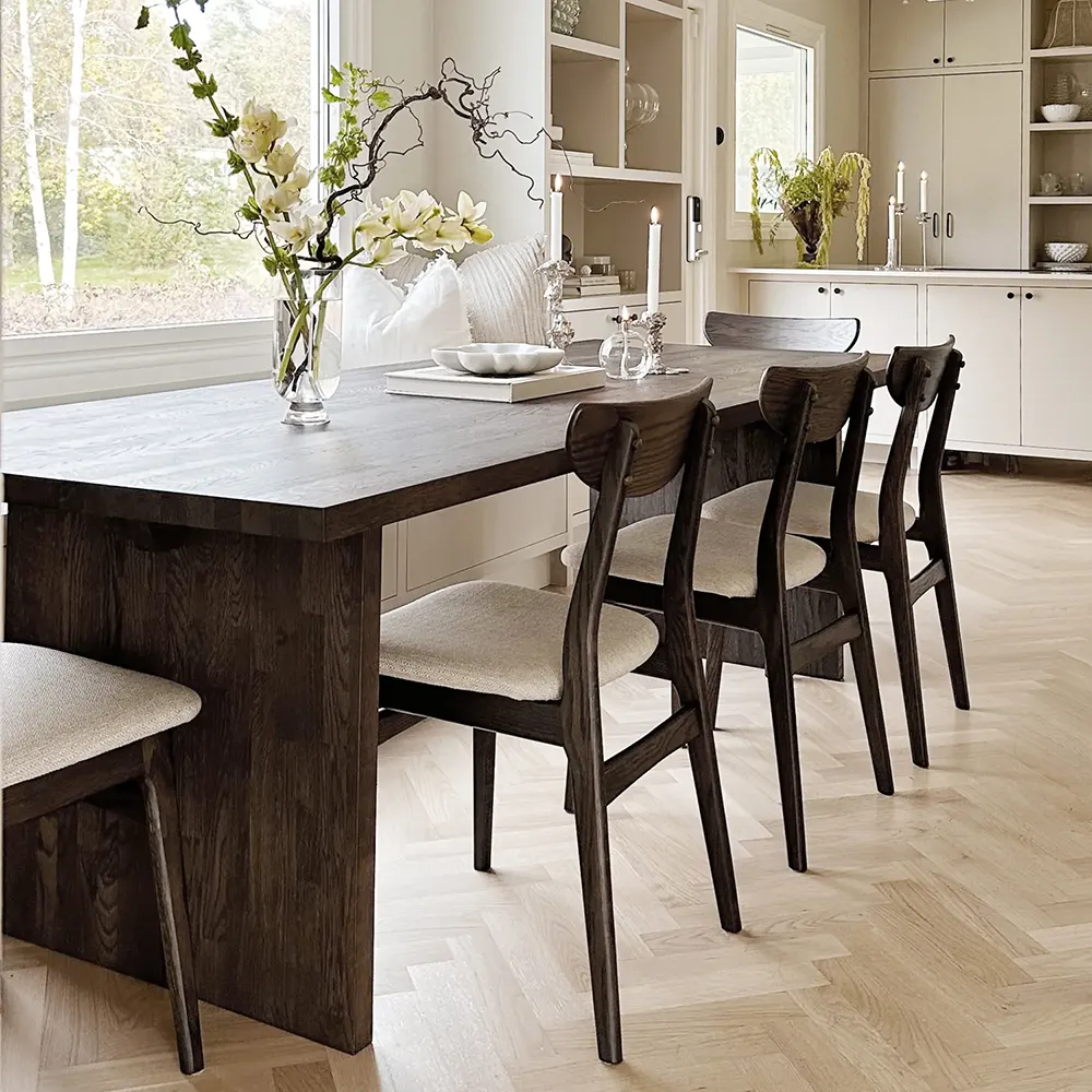 Emmett Spisebord 240 Brun eg