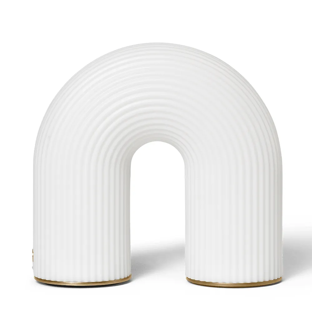 Vuelta Portable Bordlampe Hvid - Ferm Living - Stue - Plastik
