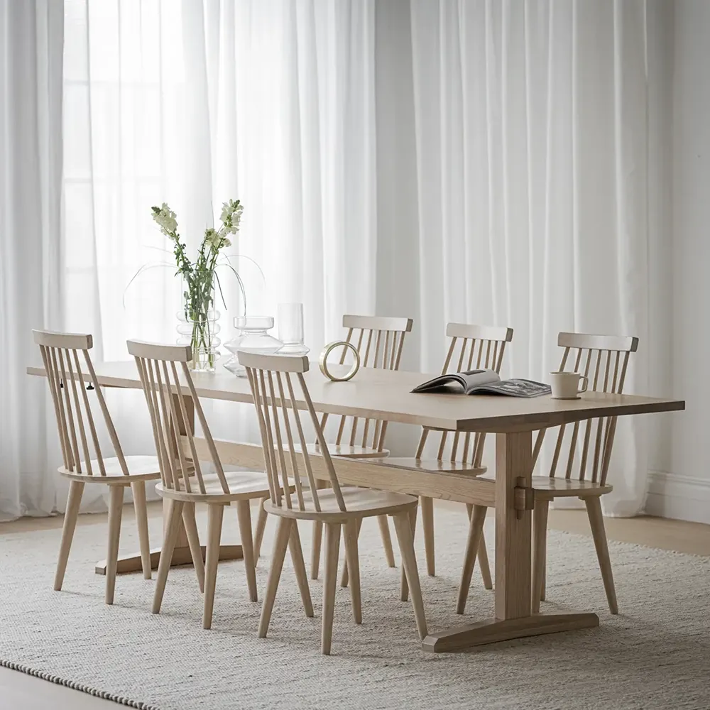 Lotta spisebordsstol hvid pigmenteret