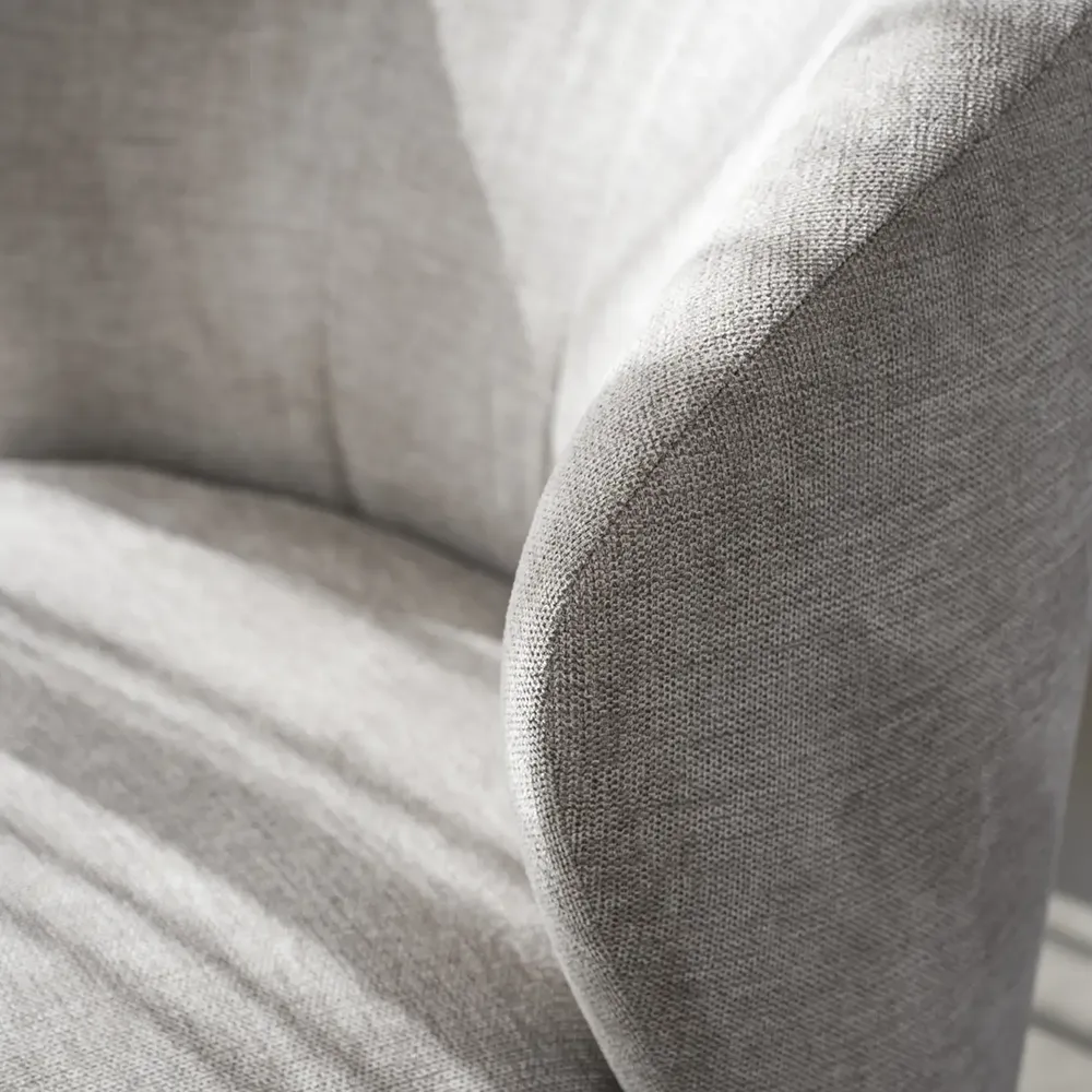 Roselawn svingbar lænestol beige