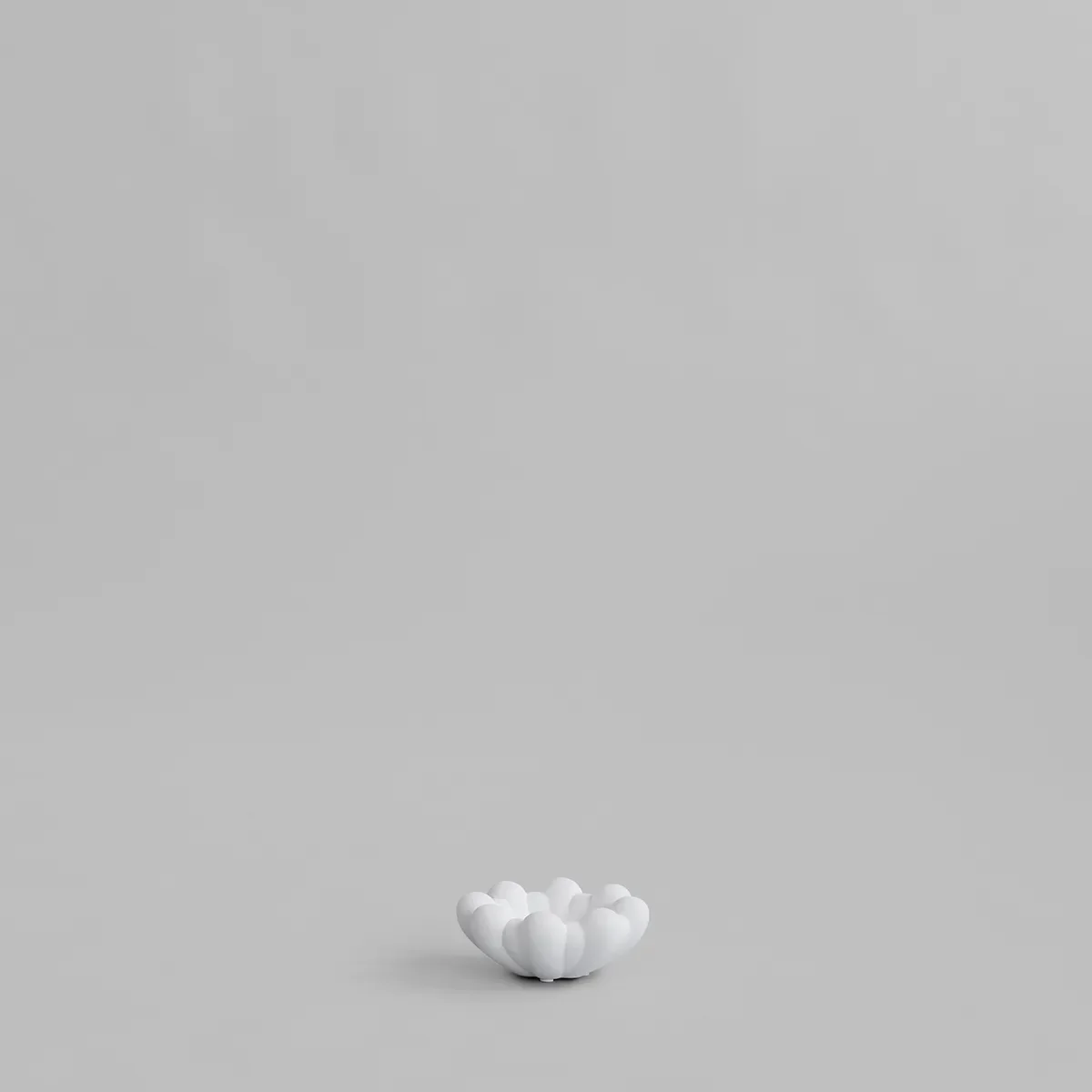 Håndlavet Dekorationsskål Bloom Bone White Ø 15,5 cm