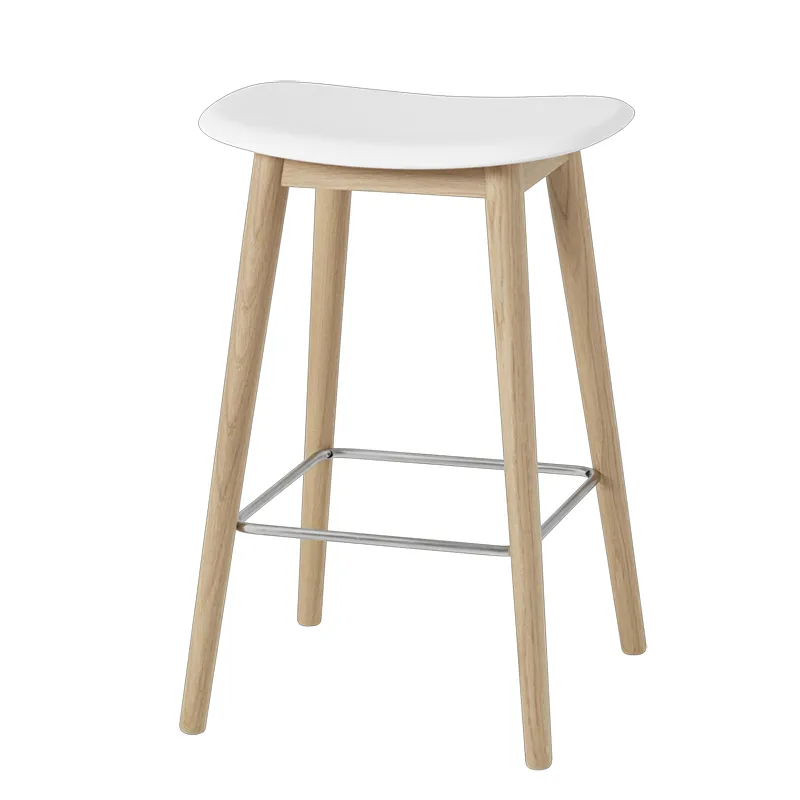 Muuto, Fiber barpall lav Wood Base - 65 cm - Natural White/Oak
