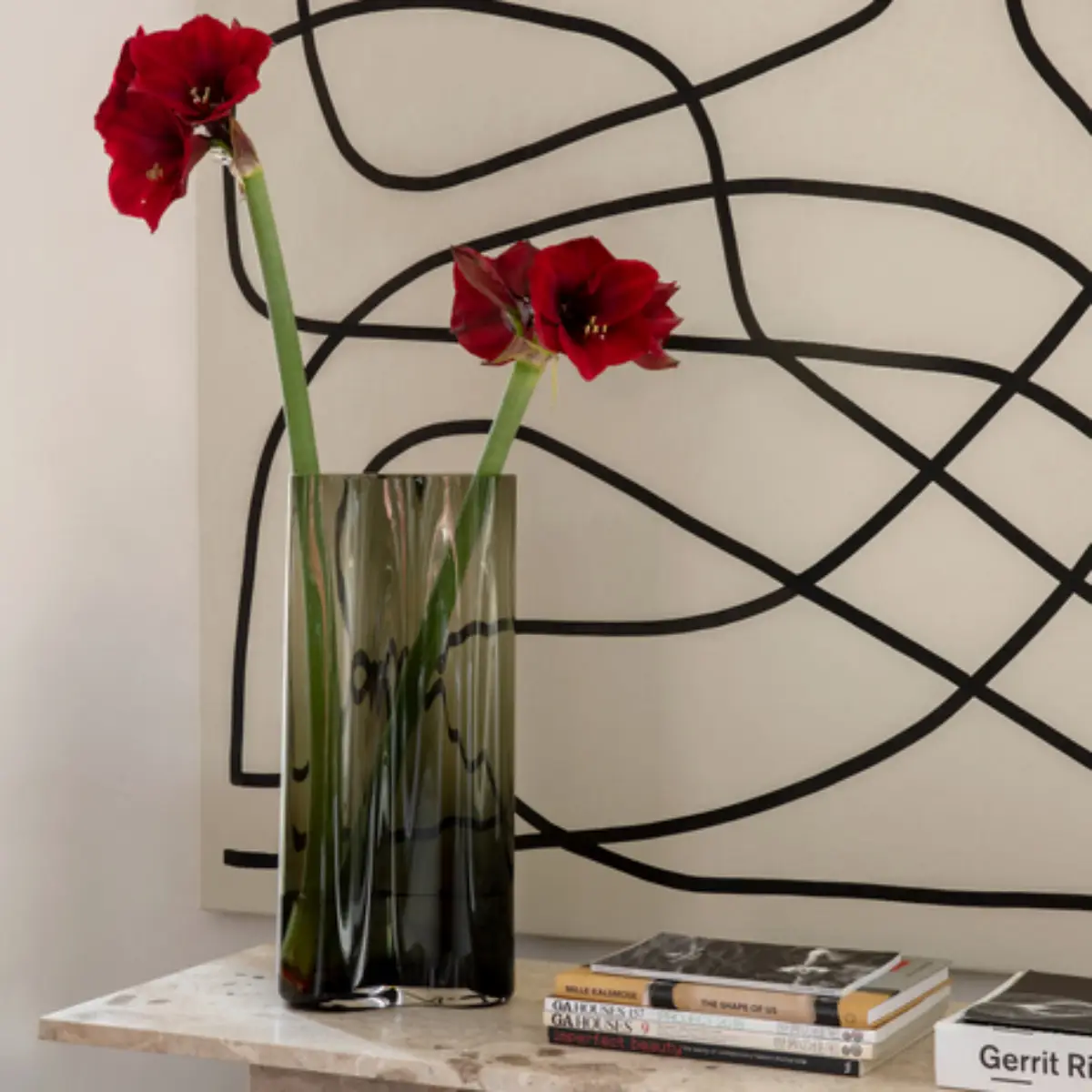 Aer Vase - H33 cm - Røg