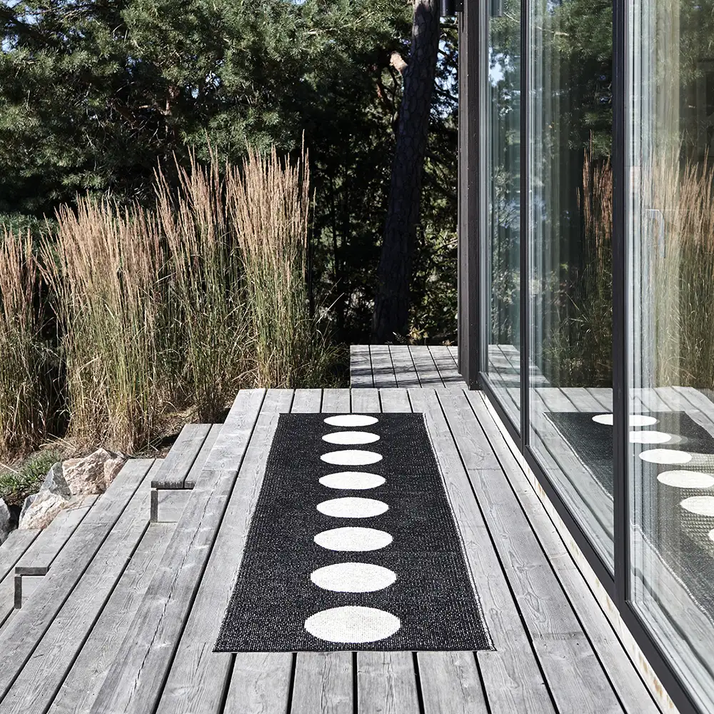 Vera tæppe 70x150 cm black/vanilla 