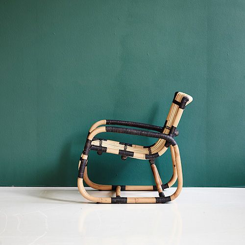 Curve loungestol Sort/Natur