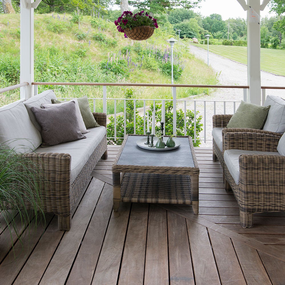 Hillerstorp, Dallas Sofagruppe