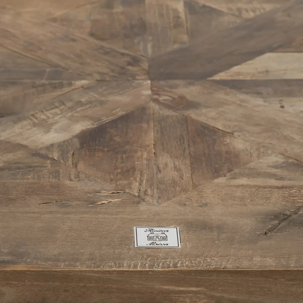 Château Belvédère 
sidebord, 70x70 cm