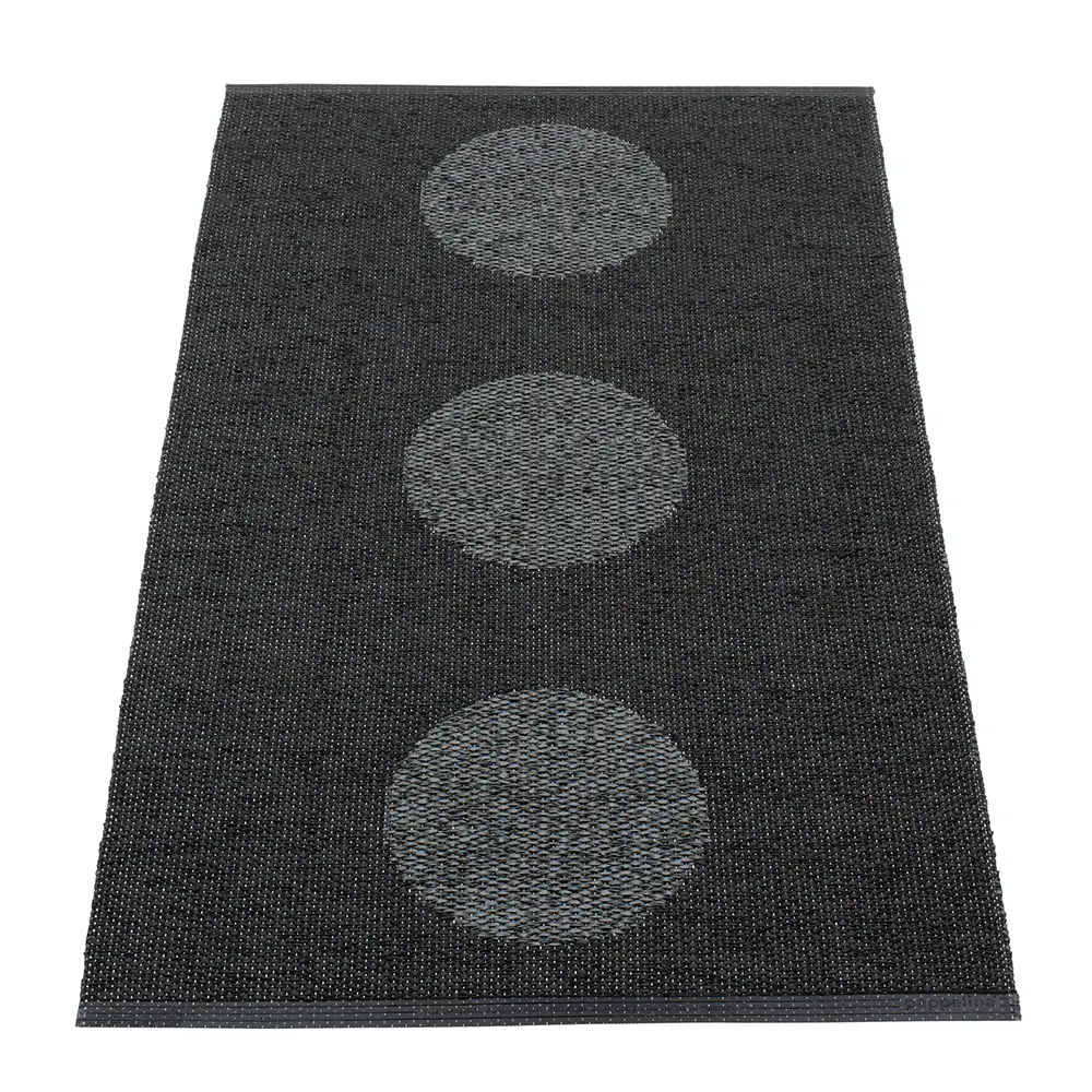 Vera 2.0 tæppe 70x120 cm Sort