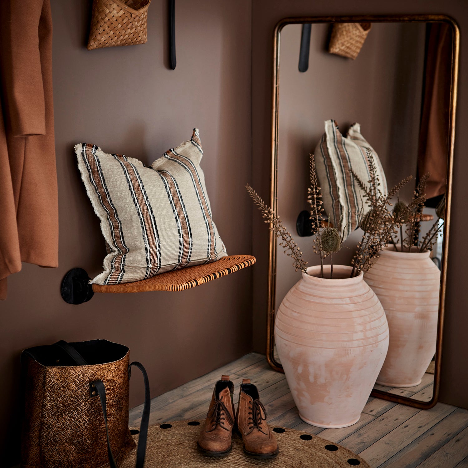  LOKE vægstol sort/brun