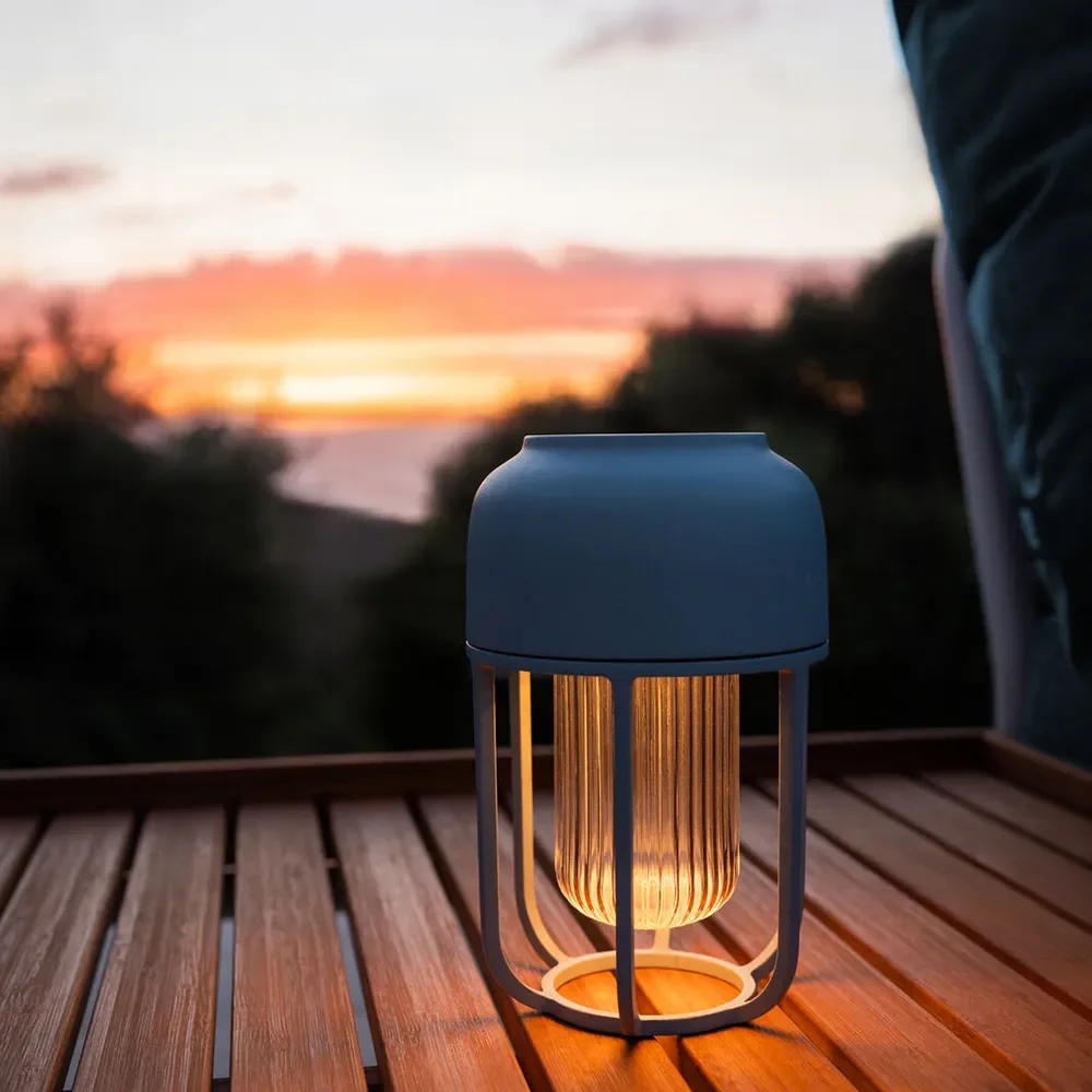 Bærbar solcellelampe LIGHT No.1 Ice Blue