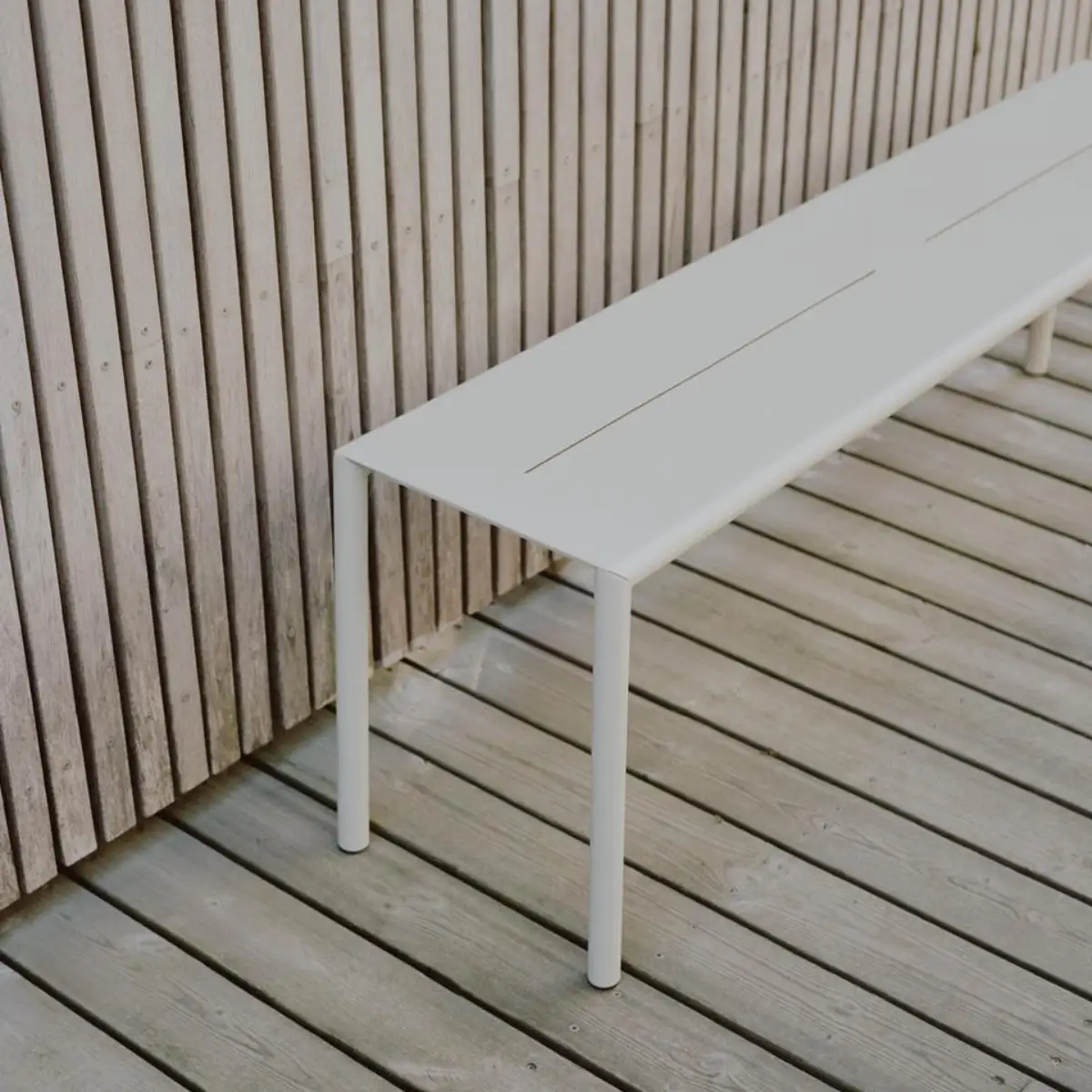May Bænk 140 x 35 Lysegrå