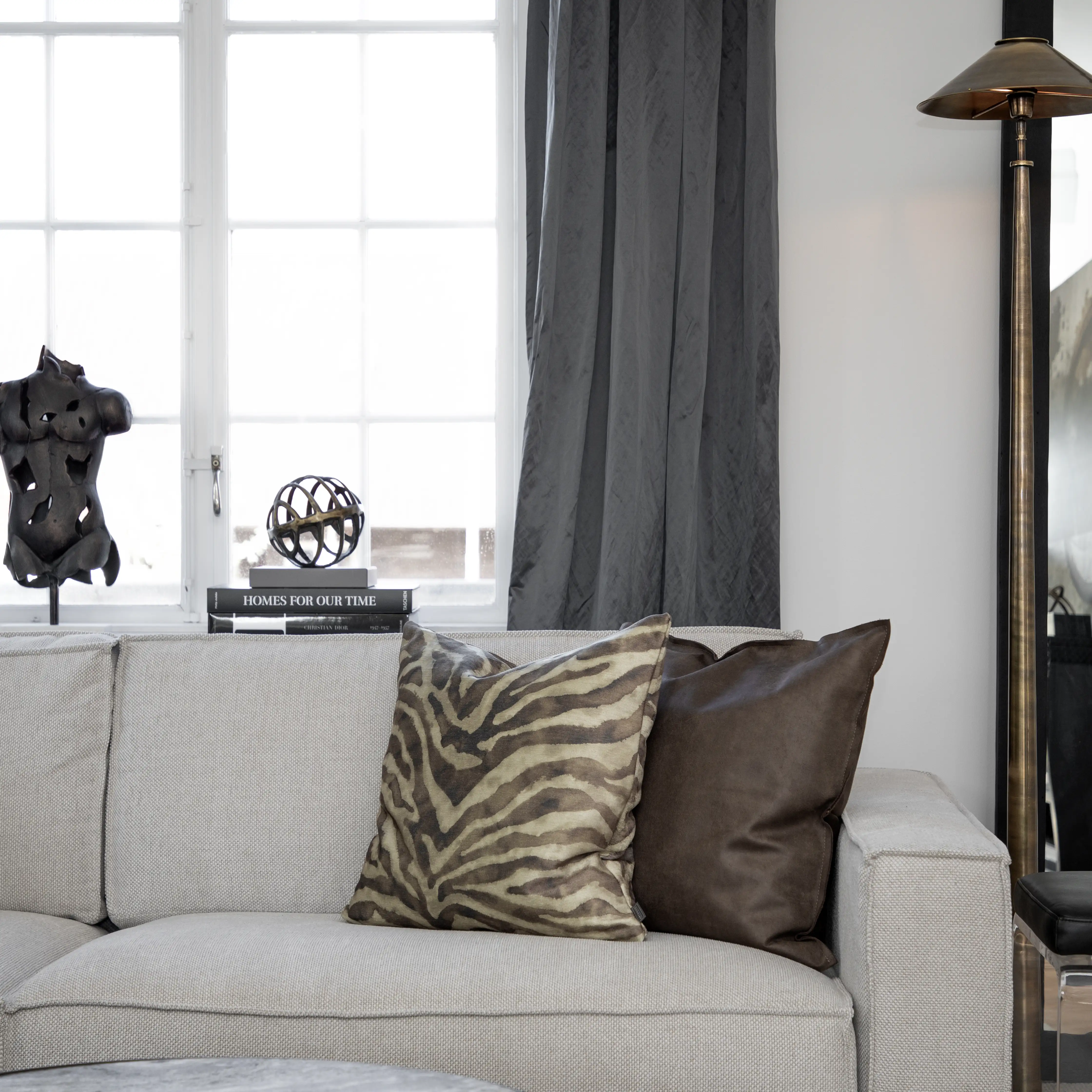 Guilford 4-sæders sofa Haze Cream