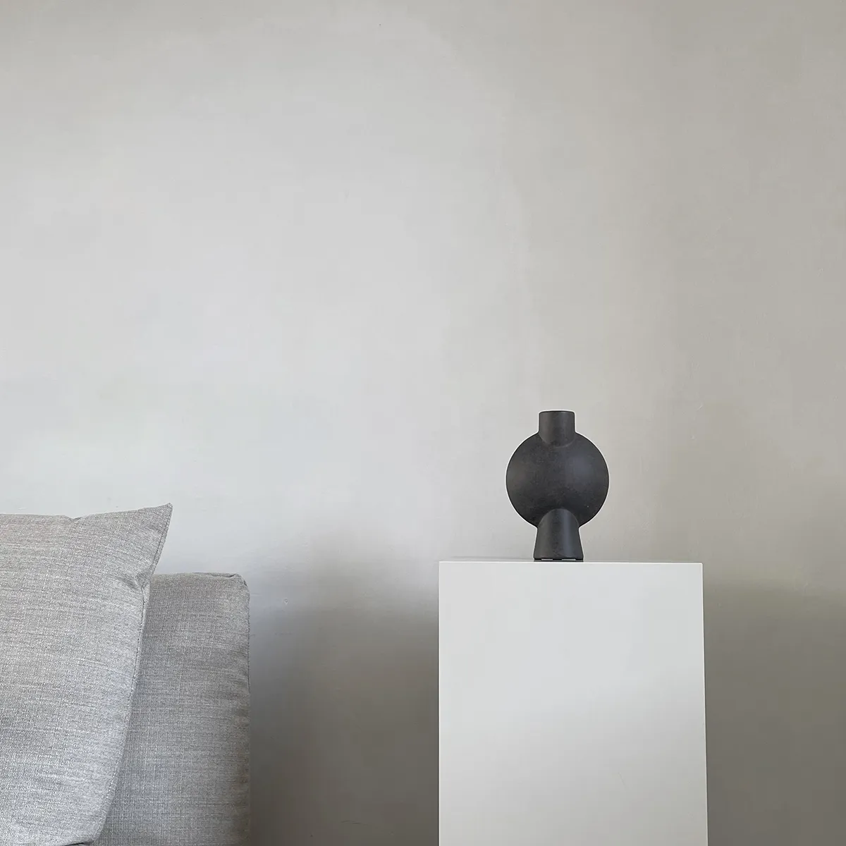 Håndmalet vase Sphere Bubl Mini Coffee H19 cm