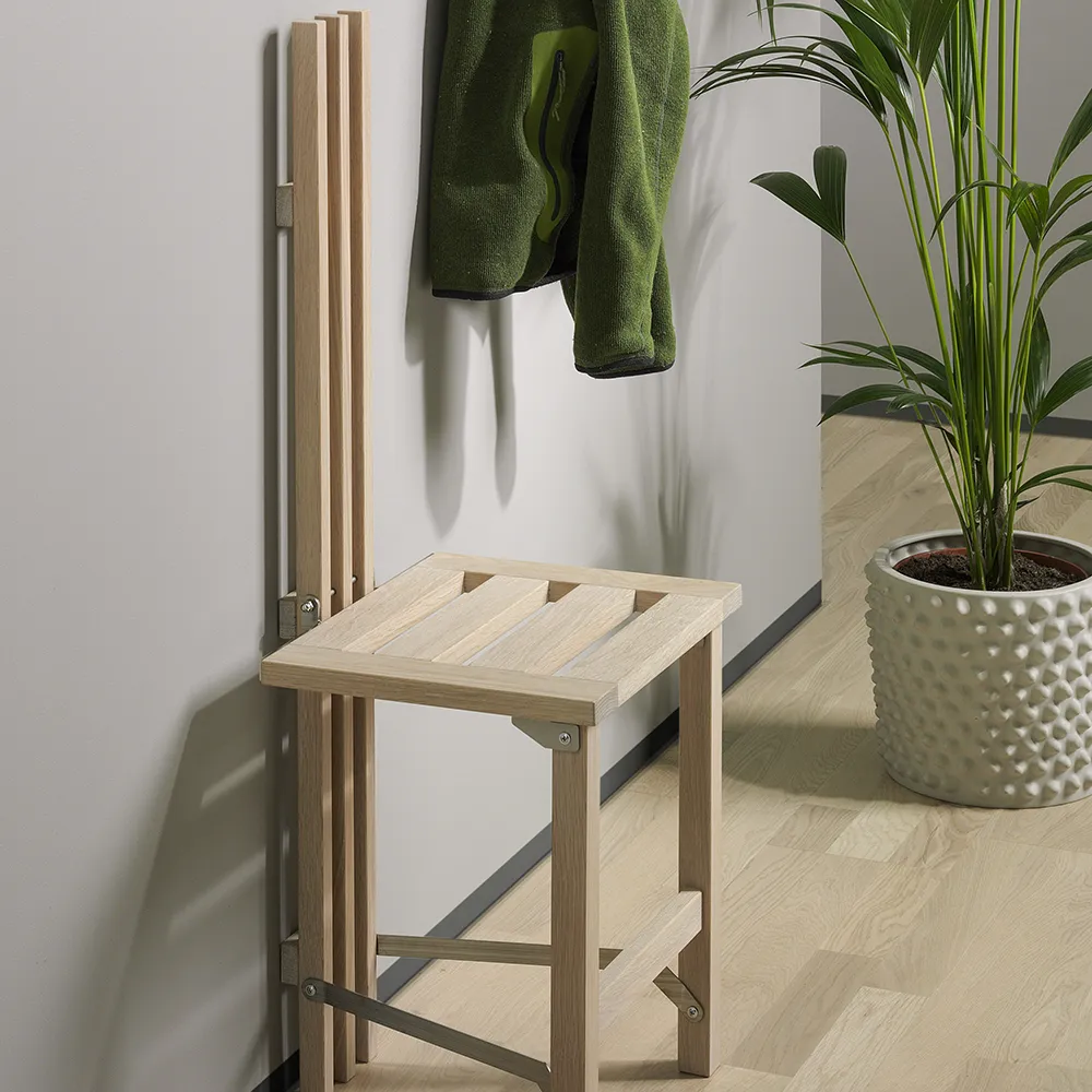 Nadja vægstol sortbejdset eg