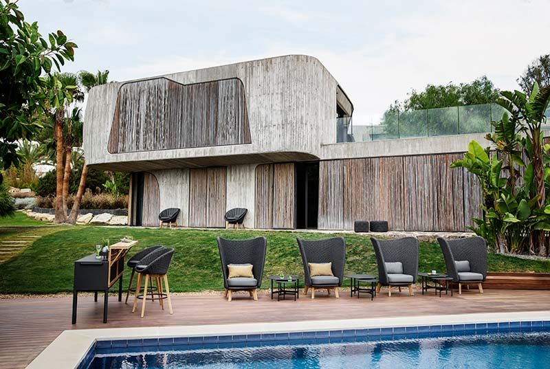 Peacock Wing lænestol Mørkegrå inkl. puder