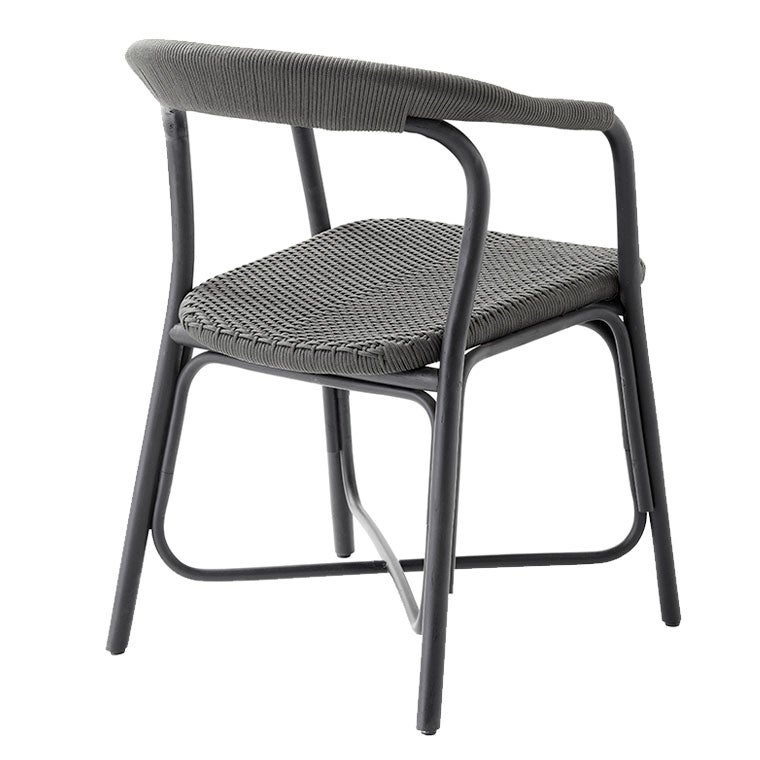 Noble lænestol i rattan sort