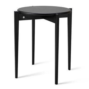 Tilia sidebord i sortbejdset eg