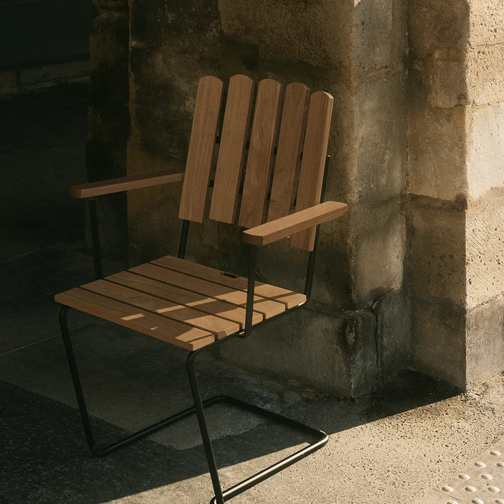 A2 Lænestol olieret eg / sort stel