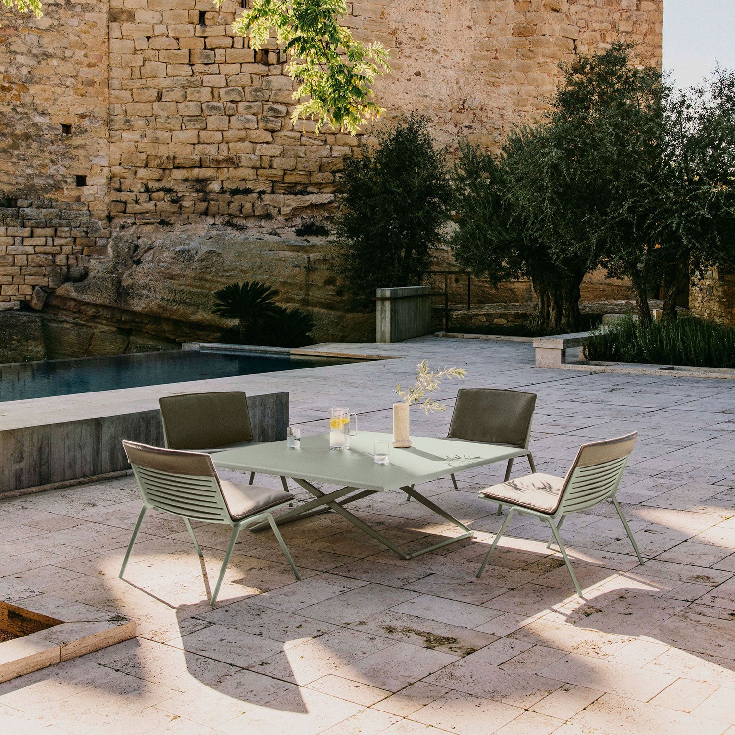 Zebra lænestol Sort