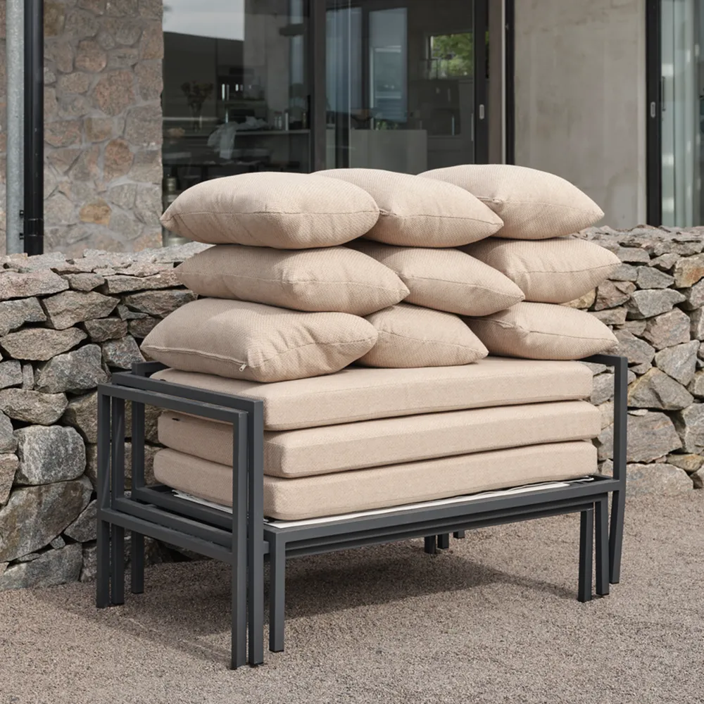 Allie & Mill Lounge-gruppen