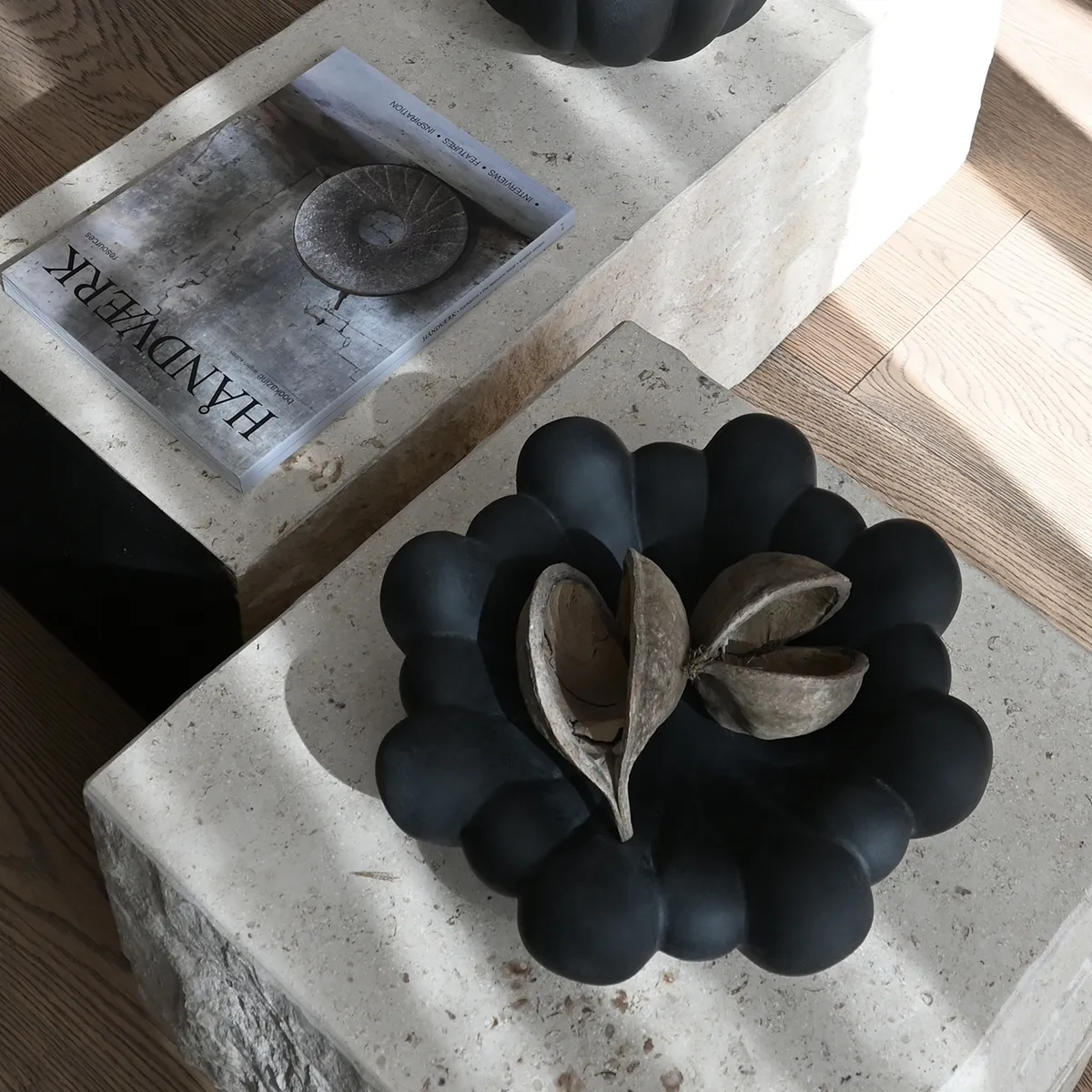 Håndlavet Dekorationsskål Bloom Black Ø 28,5 cm
