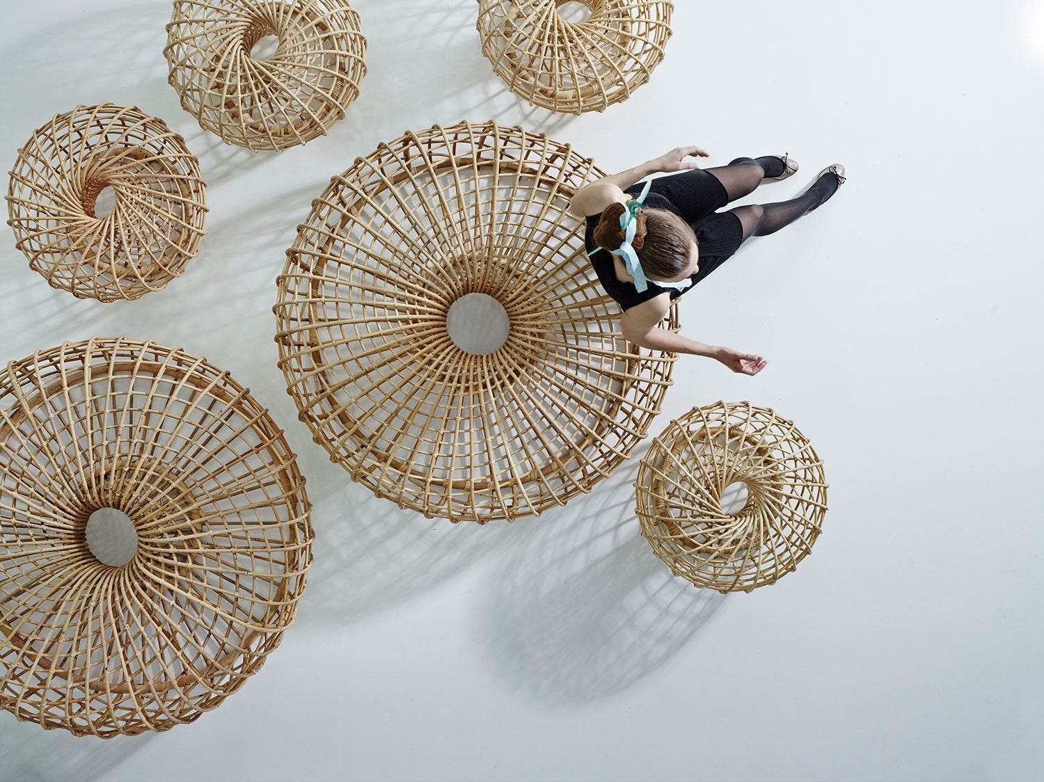 Nest Fodskammel Lille Indoor