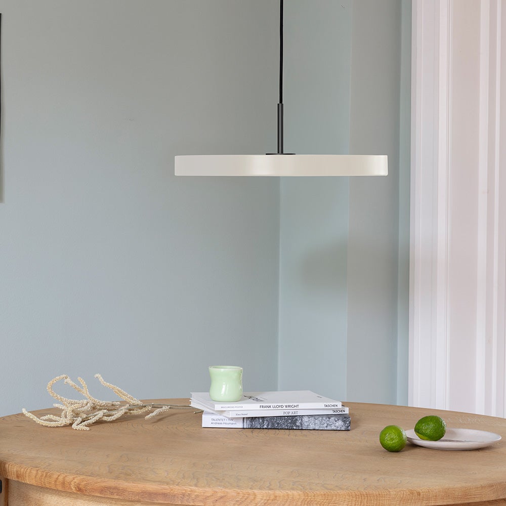 Asteria Plus loftslampe Ø43 cm Pearl White/Sort