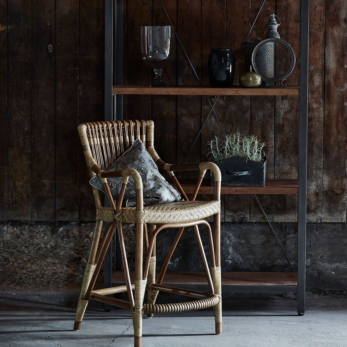 Shelly Boghylde Teak