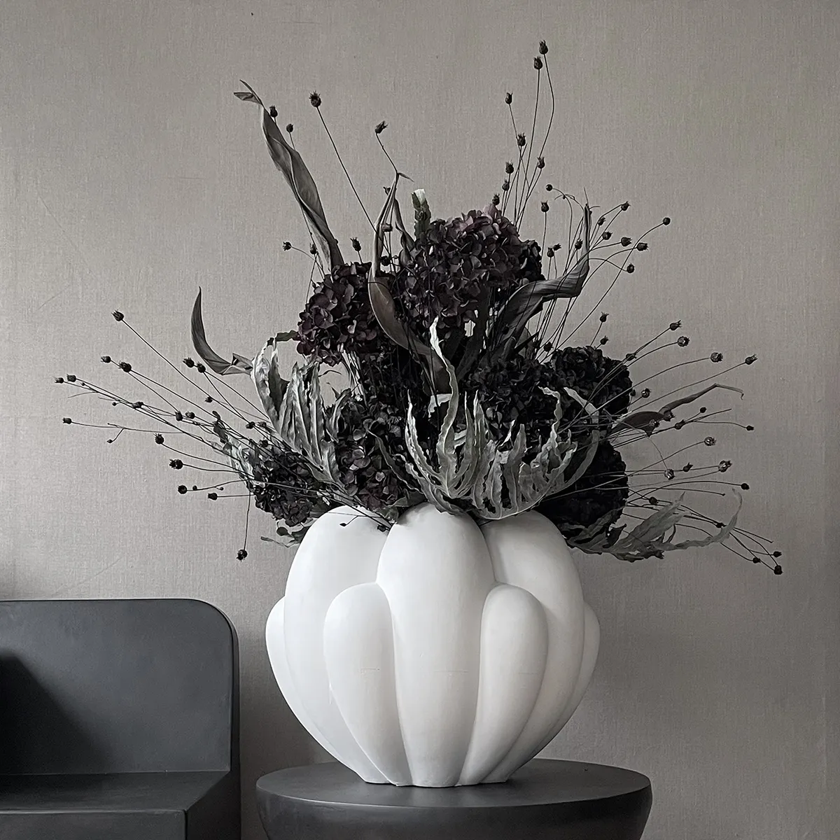 Håndlavet vase Bloom Big Bone White H44 cm