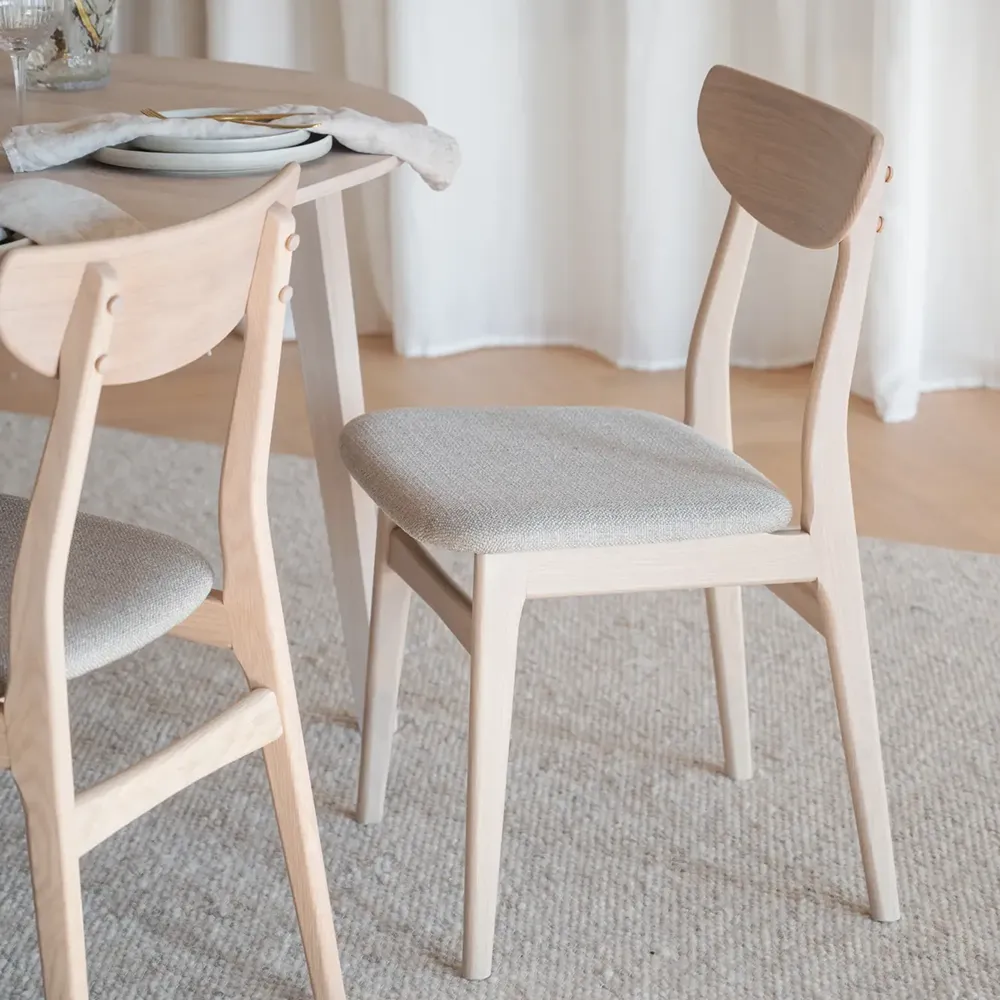 Rodham stol hvidpigmenteret eg/grå-beige