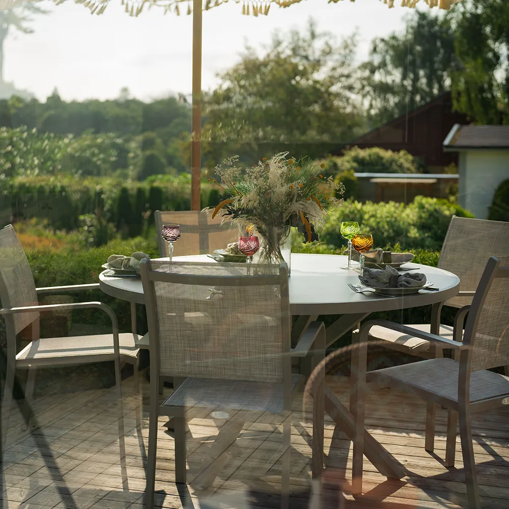 Hånger Bord Ø140 cm Sand