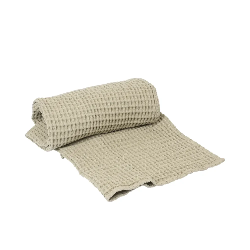 Ferm Living, Badehåndklæde i Økologisk Bomuld Light Celedon