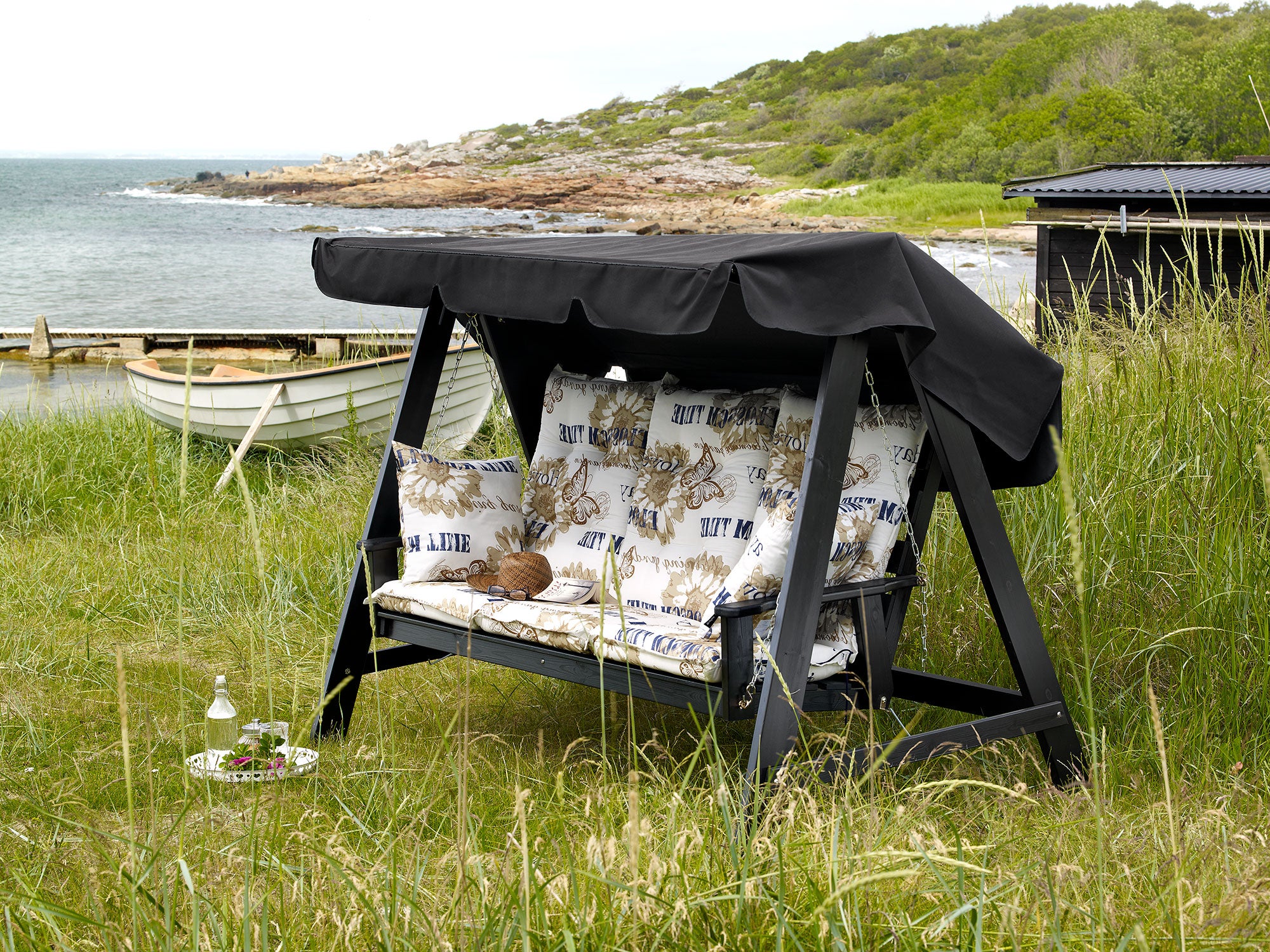 Kornhult Hængesofa Sort Fyrretræ Brafab